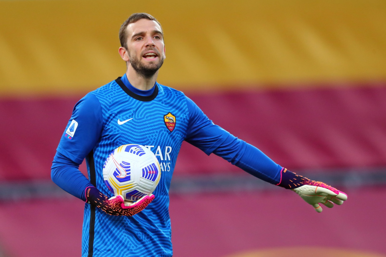 Pau Lopez ‘lost love for football’ at Roma thumbnail