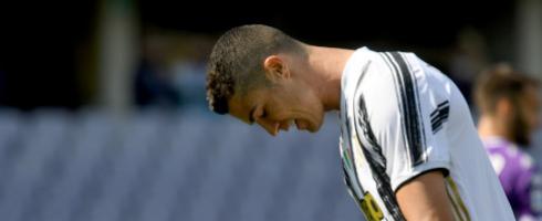 Ronaldo-2014-Juve-head-down-epa