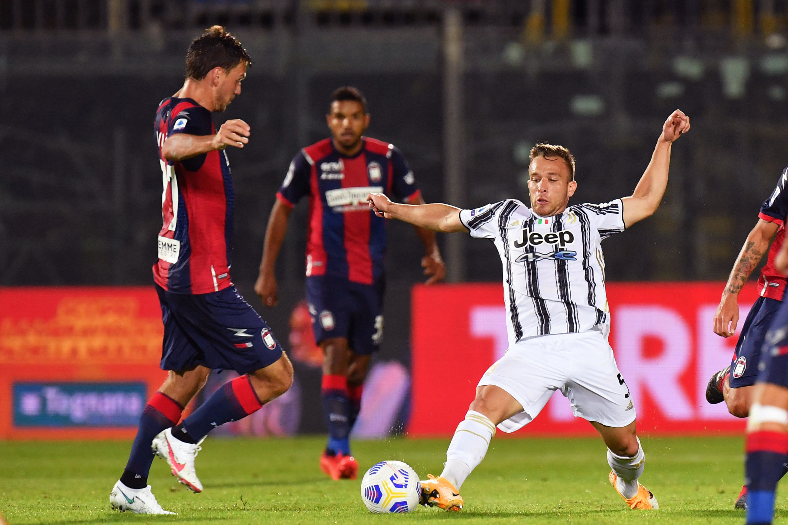 Arthur in action for Juventus against Crotone
