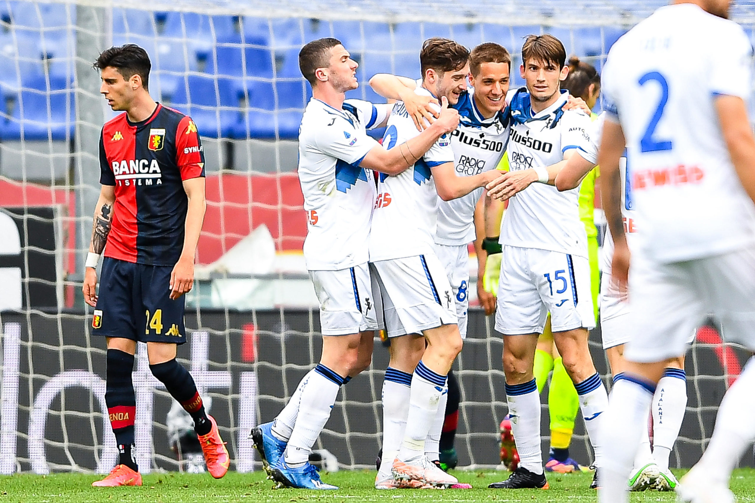 Highlights: Genoa 3-4 Atalanta - Football Italia