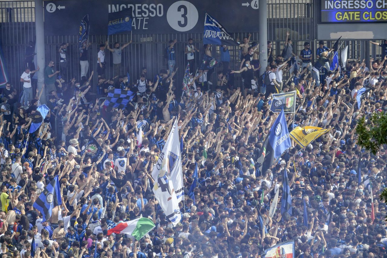 Inter fans