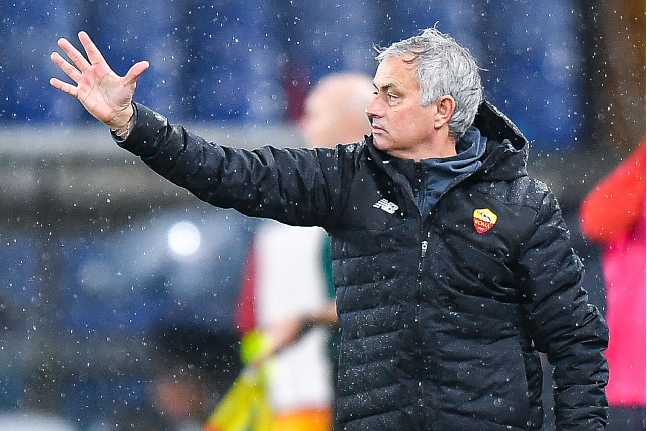 Mourinho: ‘There is no Lazio for Roma, only Vitesse’ thumbnail