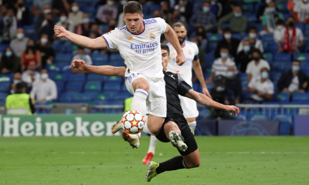 Fiorentina and Real Madrid crunch meeting for Jovic