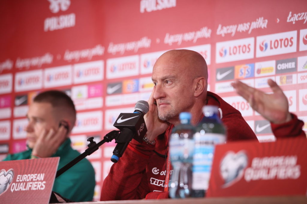 epa09582132 Hungary's head coach Marco Rossi attends a press conference in Warsaw, Poland, 14 November 2021. Hungary will face Poland in their FIFA World Cup 2022 qualifying soccer match on 15 November 2021. EPA-EFE/Leszek Szymanski POLAND OUT