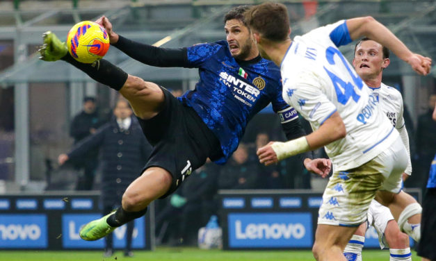 Video: Ranocchia acrobatic volley revives Inter