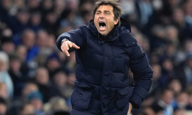 Conte decides to stay at Tottenham with huge transfer budget