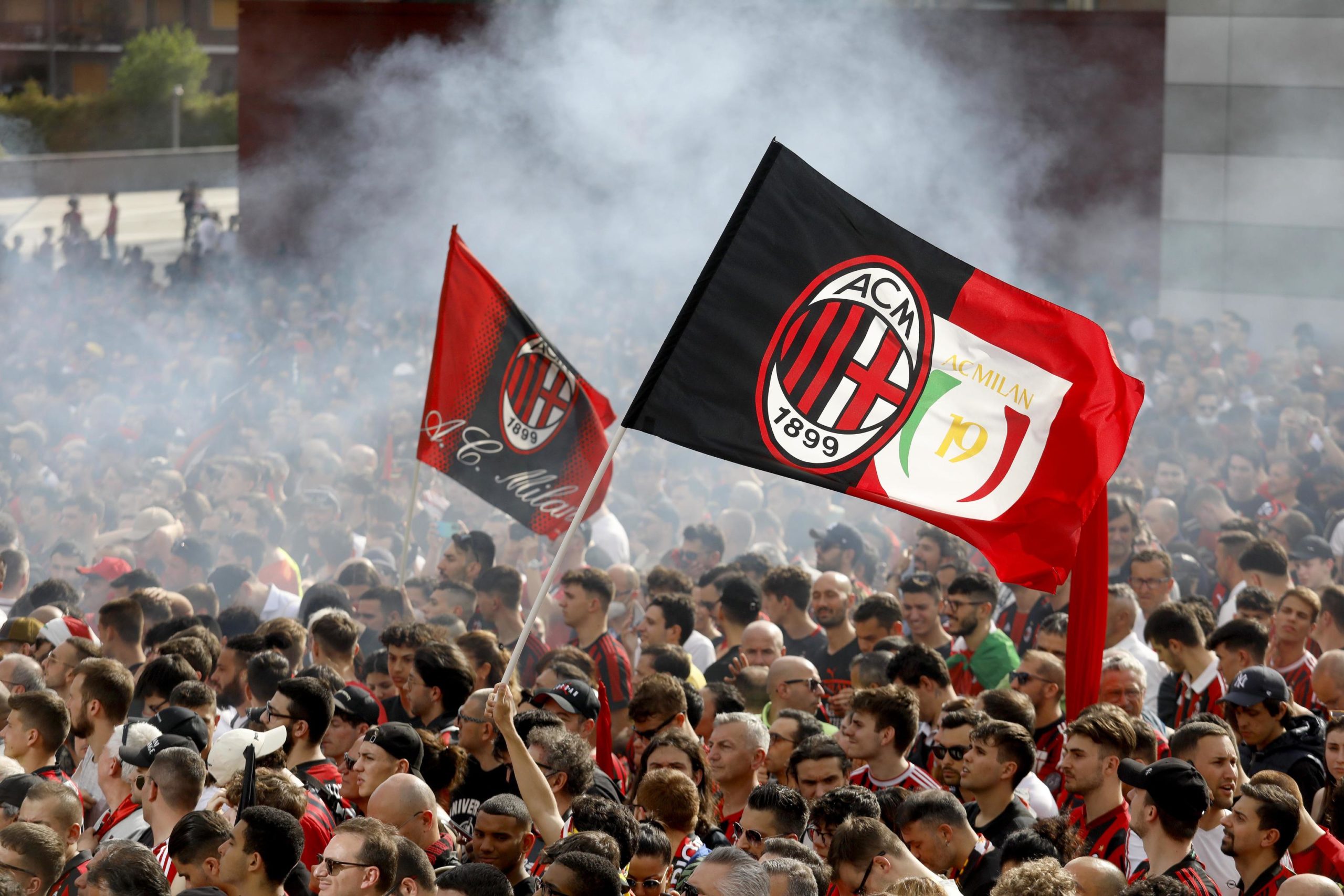 Four Milan stars fined after offensive behaviour at Scudetto celebrations