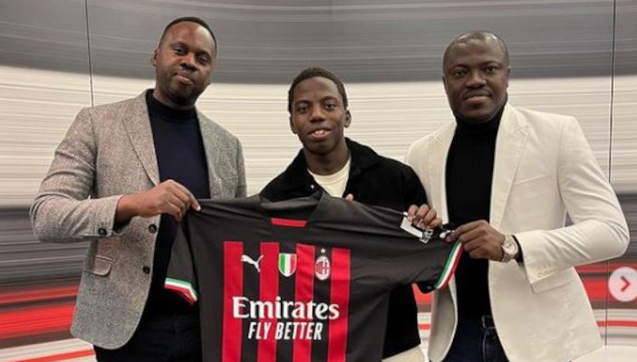 First senior goal and contract extension with Leao’s agent: who is Milan and Nigeria starlet Eletu