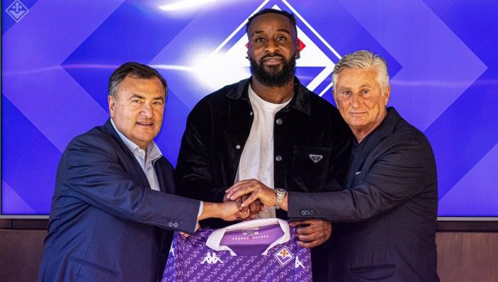 Official: Nzola joins Fiorentina from Spezia 